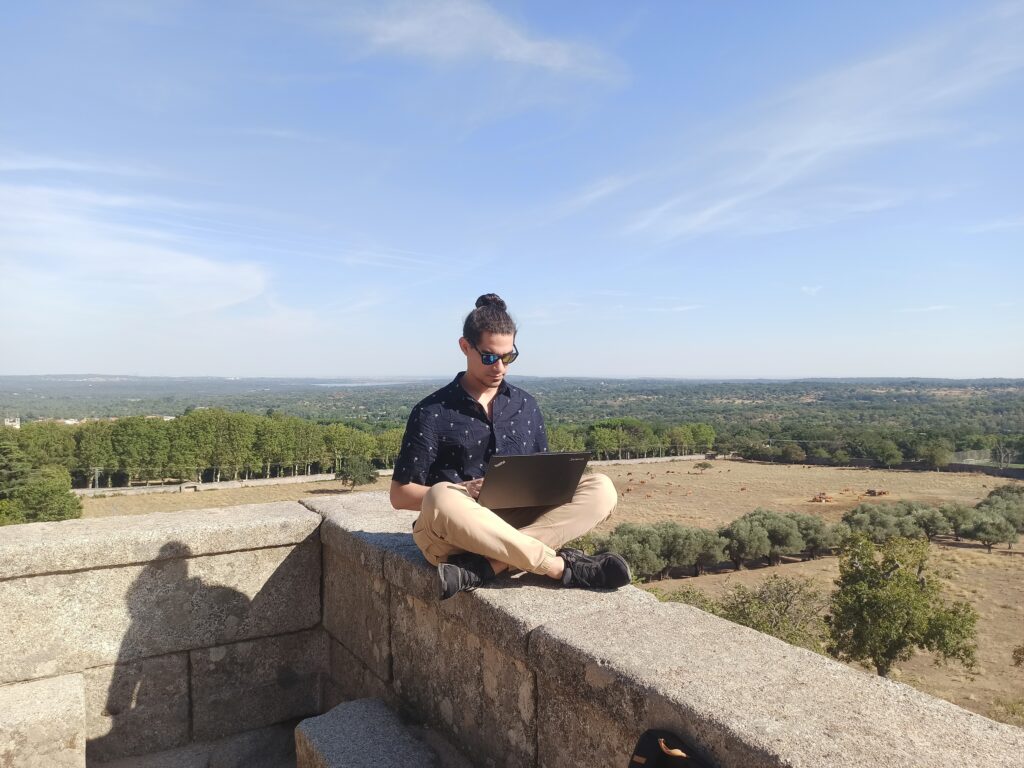 how to become a digital nomad with no experience