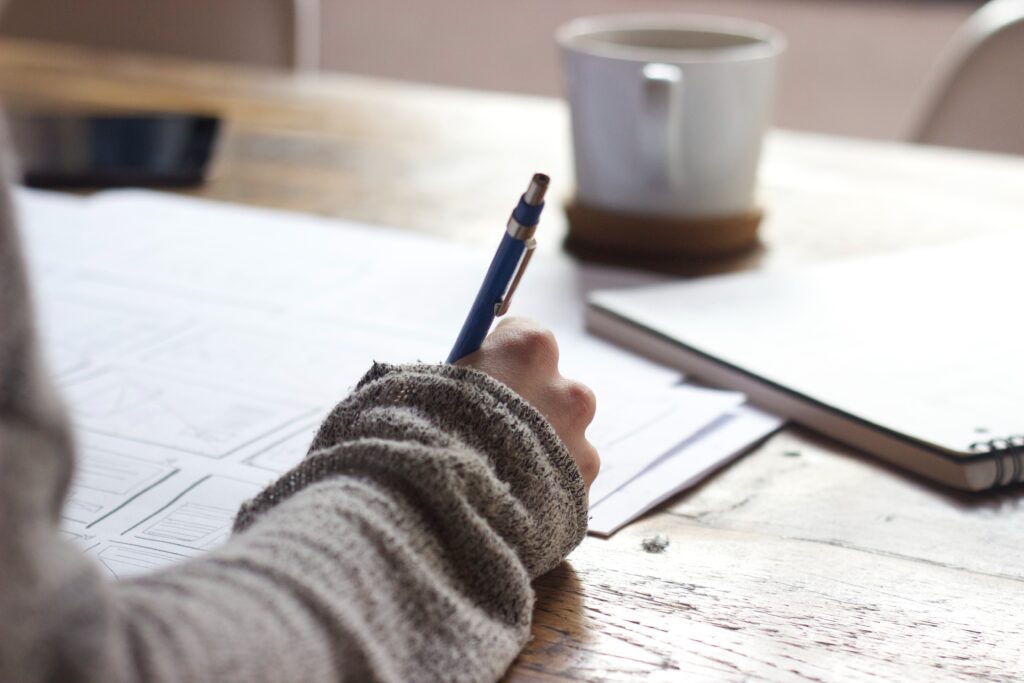 how to become a grant writer