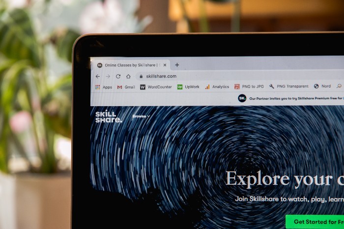 coursera vs skillshare