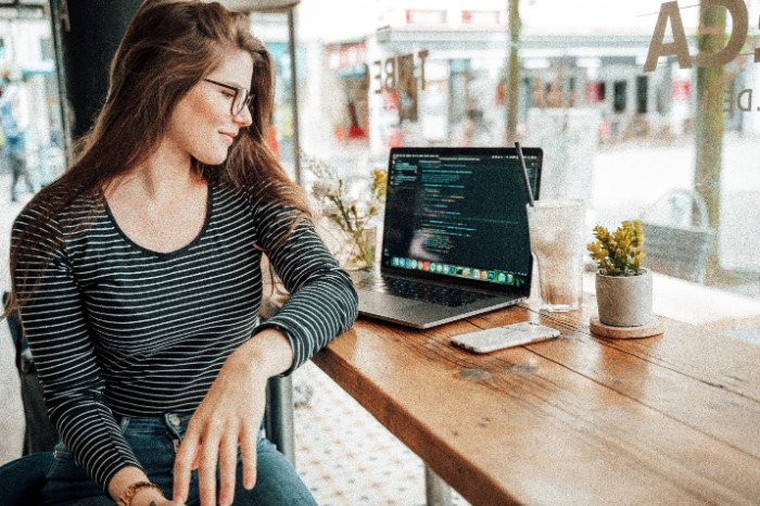 how to become a python developer
