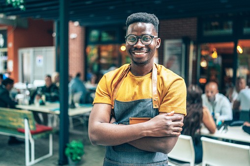 how to become a bartender with no experience
