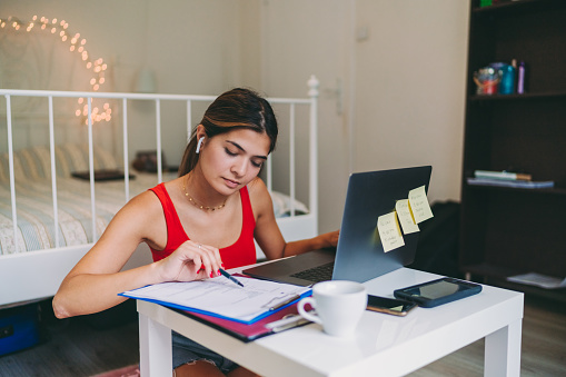 how to become a proofreader with no experience