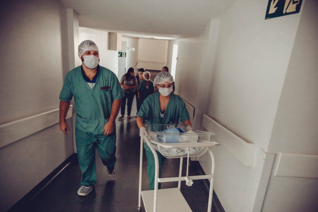 how long does it take to become a registered nurse