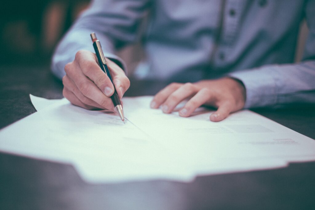 how to become a grant writer