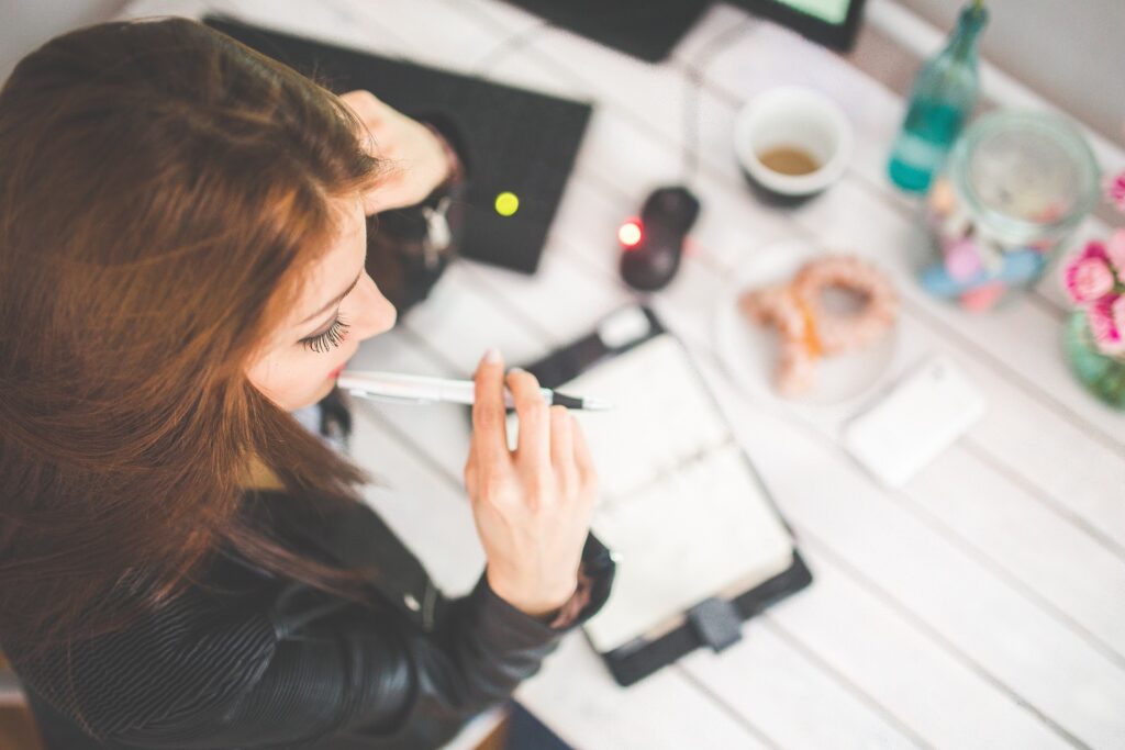 how to get an office job with no experience